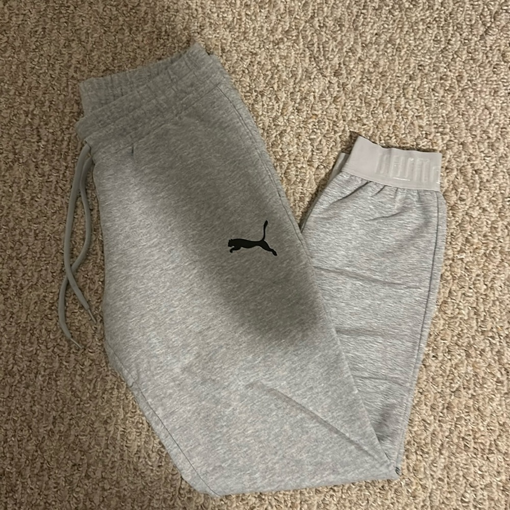 Puma joggers